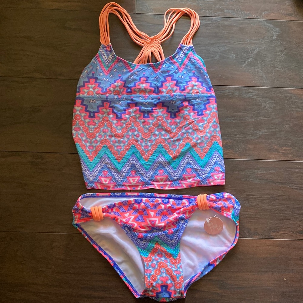 new and unused 2 piece set.